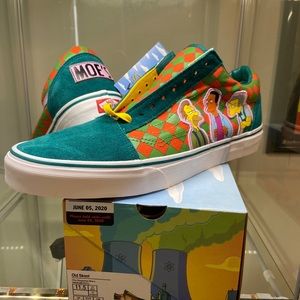 Simpsons vans 11.5 Moe’s tavern, brand new with box authentic old skool